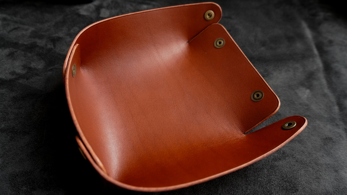 Vide-poche en cuir de veau tannage végétal