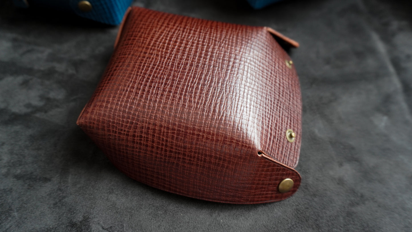 Vide-poche en cuir de veau tannage végétal