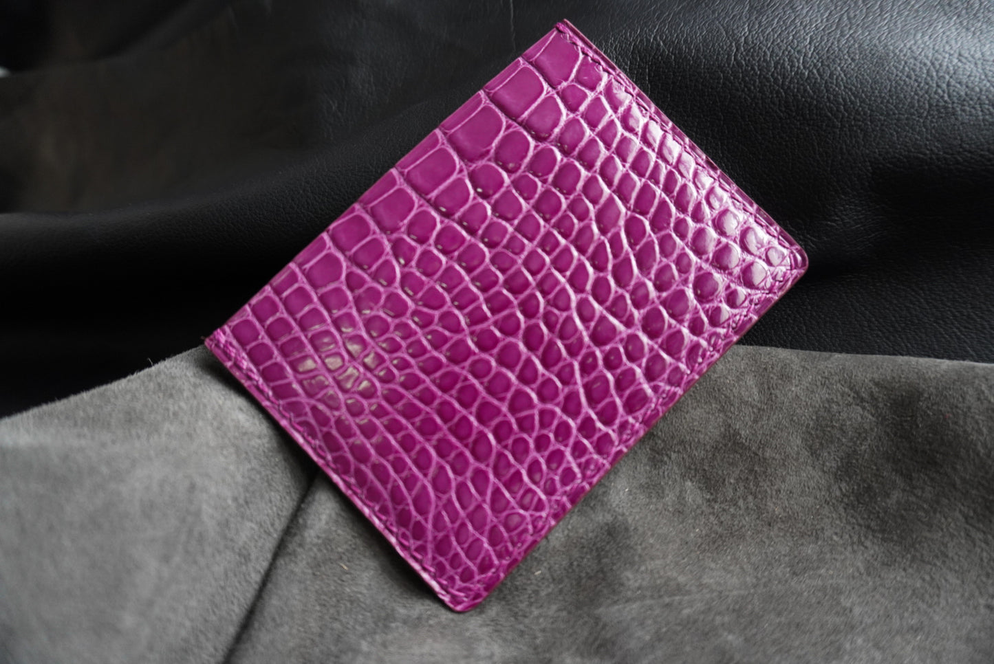 Porte-cartes en cuir d’alligator brillant 3 poches