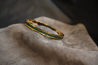 Bracelet en acier inoxydable plaqué or 24 carats et cuir éxotique (alligator, lézard, serpent)