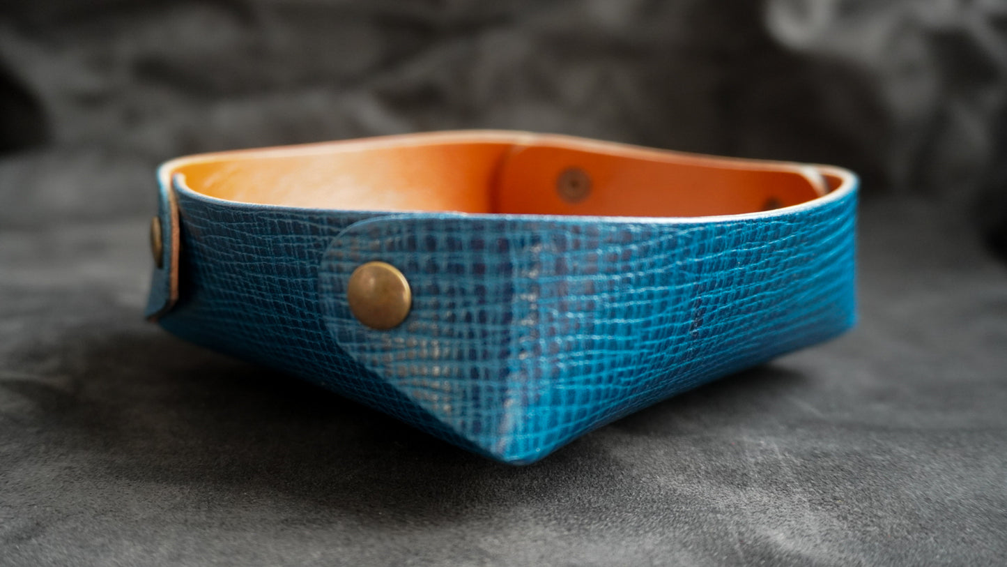 Vide-poche en cuir de veau tannage végétal