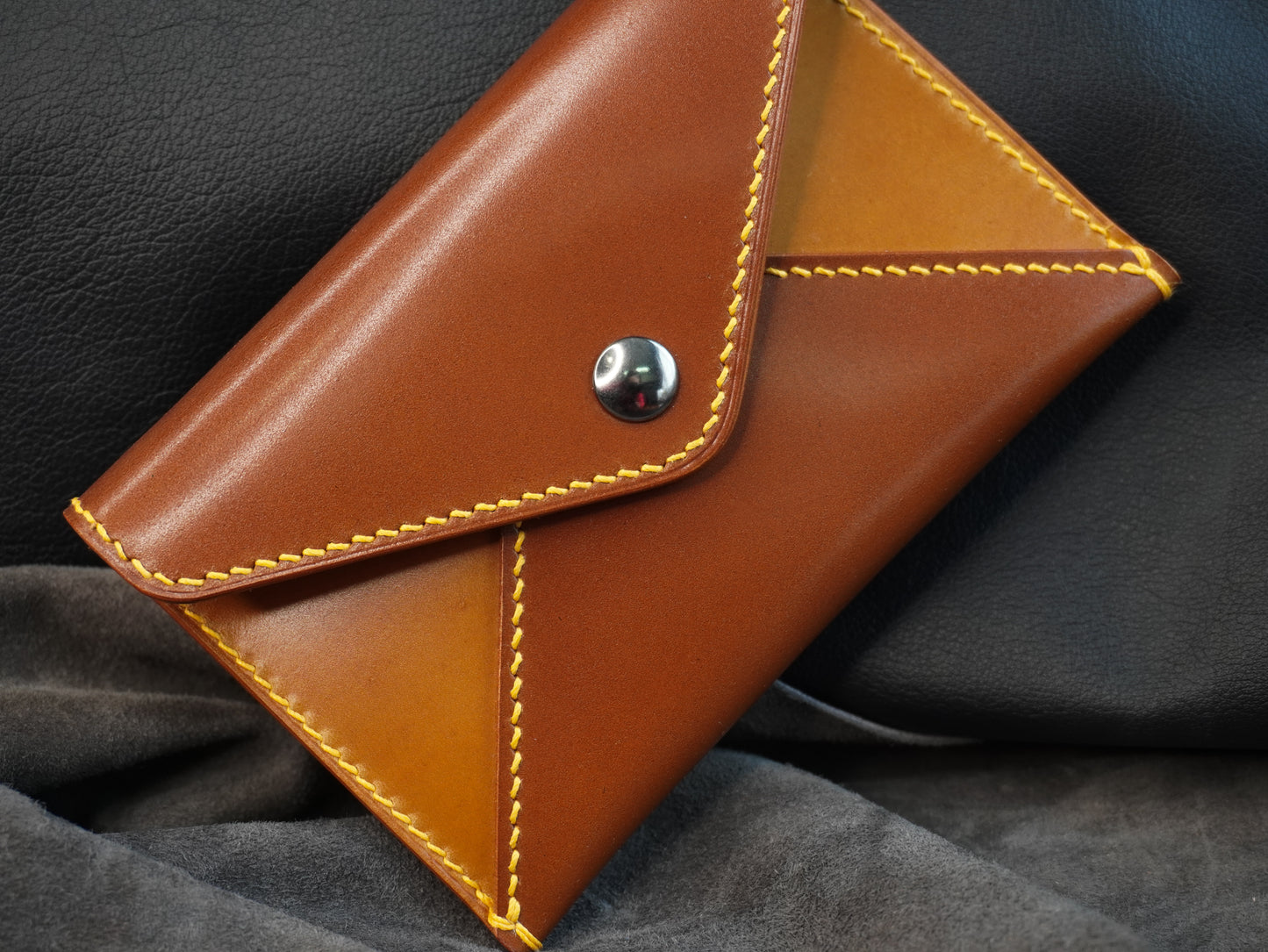 Porte-cartes envelope en cuir Shell Cordovan