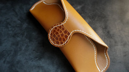 Étui à lunettes en cuir de vachette tannage végétal