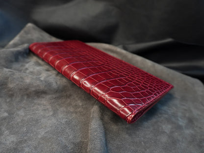 Pochette de voyage en cuir d’alligator