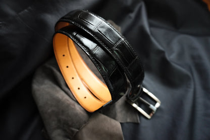 Ceinture en cuir d’alligator